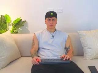 derek_valentino from Flirt4Free