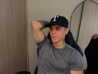 derek_valentino from Flirt4Free