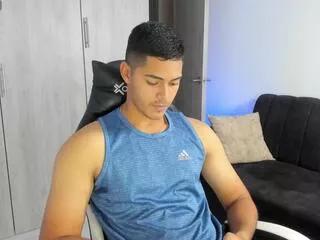 dylaan_fox from Flirt4Free