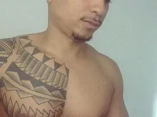 erick_dic from Flirt4Free