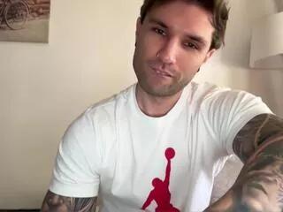 jame_skeet from Flirt4Free