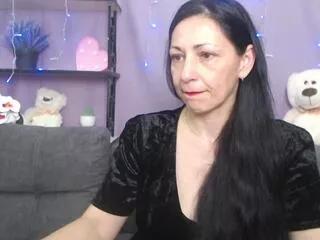 lilu_bitter from Flirt4Free