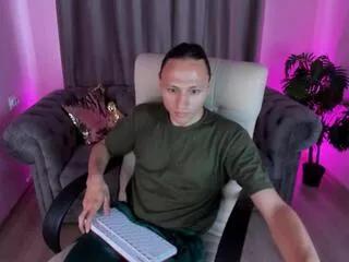 loki_hall from Flirt4Free