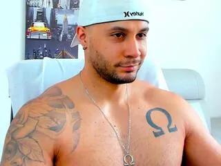 luke_siner from Flirt4Free