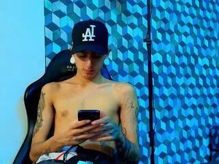 matthew_dixon from Flirt4Free