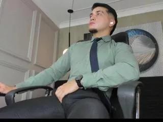 peter_gonzales from Flirt4Free