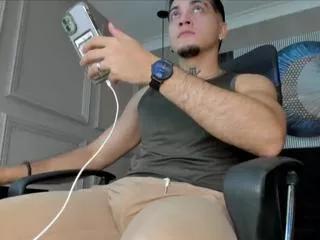 peter_gonzales from Flirt4Free