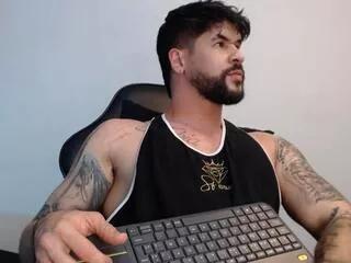 petes_evans from Flirt4Free