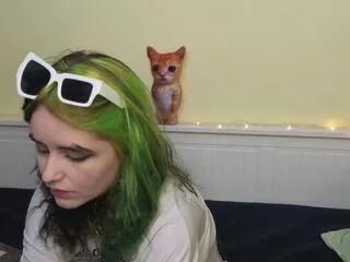 quenna_fort from Flirt4Free