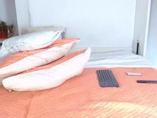 robyn_miller from Flirt4Free