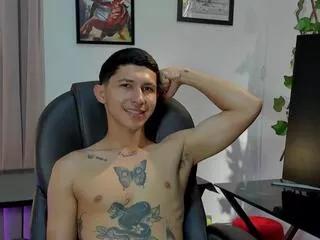 sterling_fox from Flirt4Free