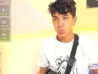 stiben_suarez from Flirt4Free
