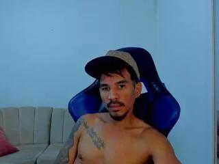 stivens_aron from Flirt4Free