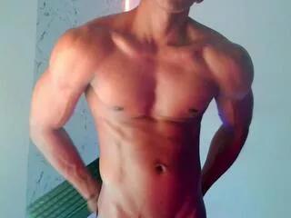 ulises_brown from Flirt4Free