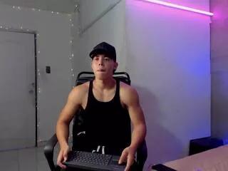 wesley_walt from Flirt4Free