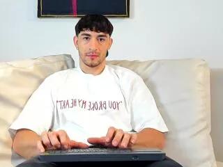 will_ferrari from Flirt4Free