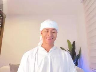 will_hernandez from Flirt4Free