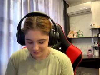 yanira_dusett from Flirt4Free