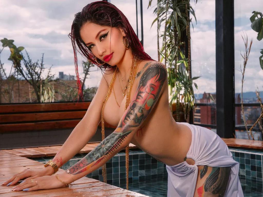 Amia on LiveJasmin