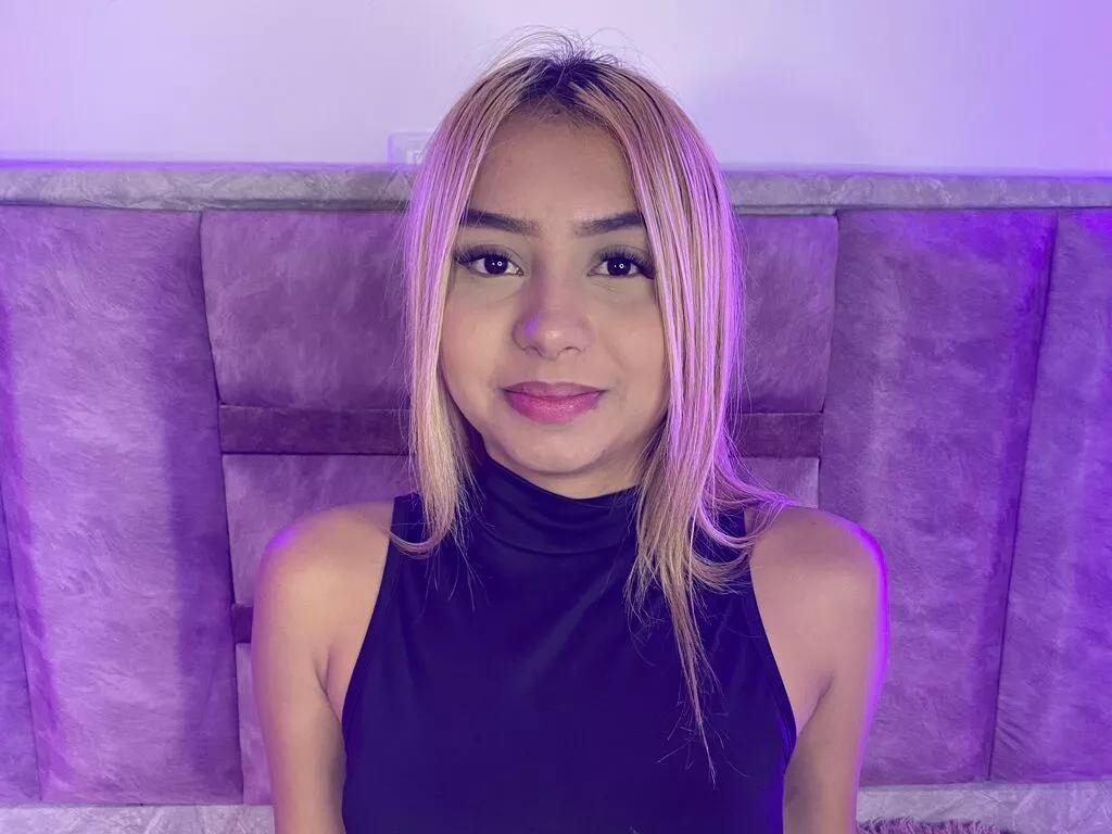 ArhizSanz from LiveJasmin