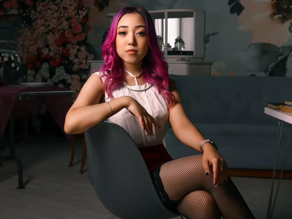 ArianaWells from LiveJasmin