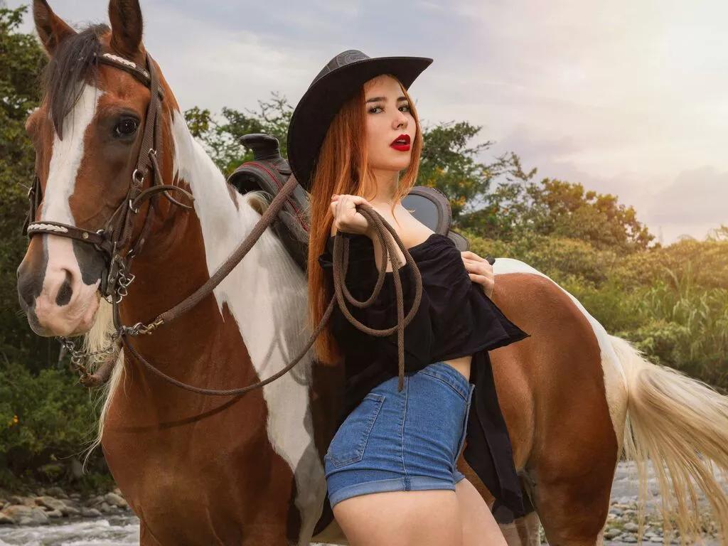BellGrey from LiveJasmin
