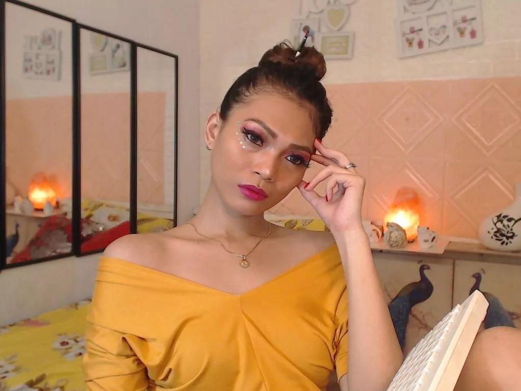 DanayaQuin from LiveJasmin