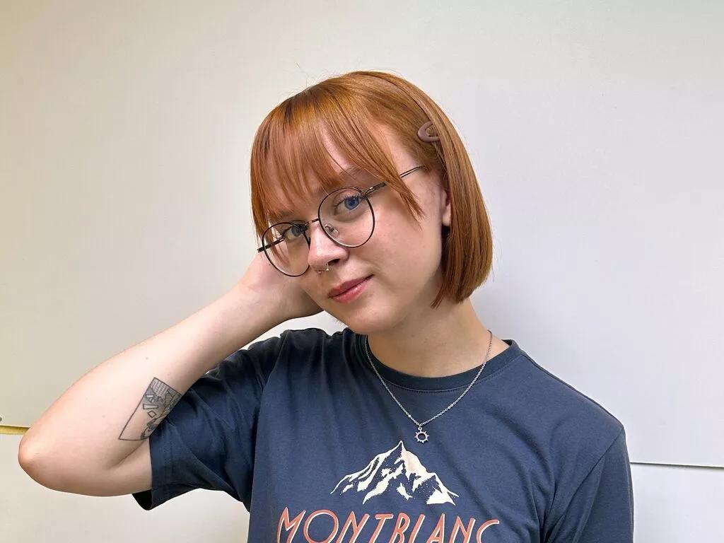 DarlineBeamer on LiveJasmin