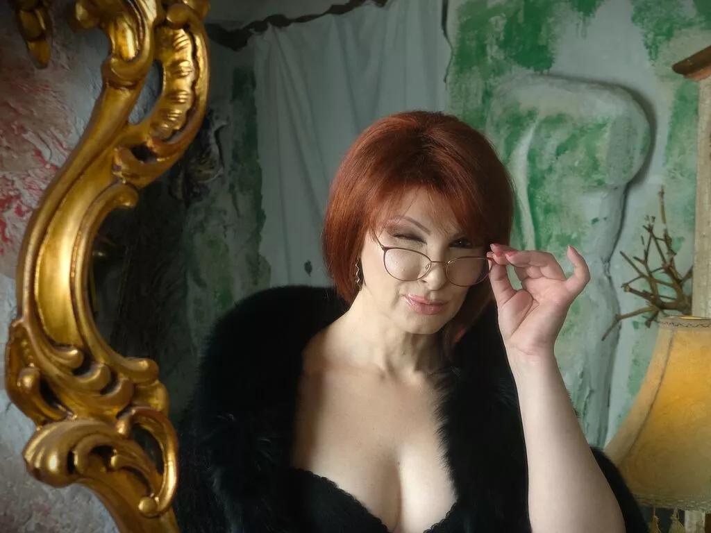 DiemyClark on LiveJasmin