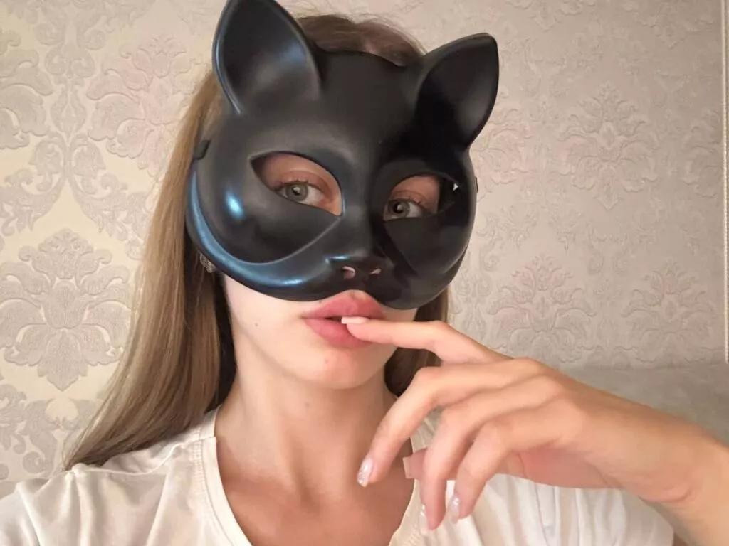 EllyRobby from LiveJasmin