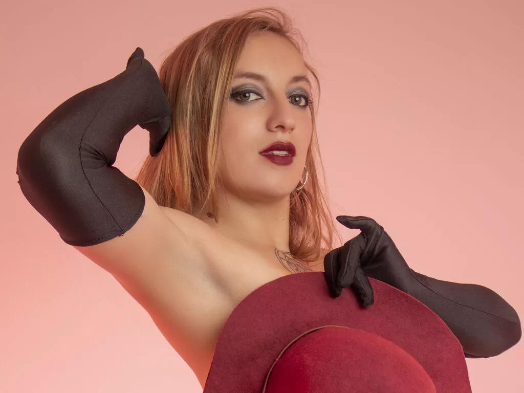 EmaSantorini from LiveJasmin
