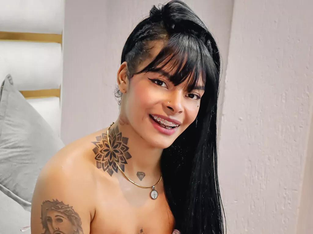 EmmaHillls from LiveJasmin