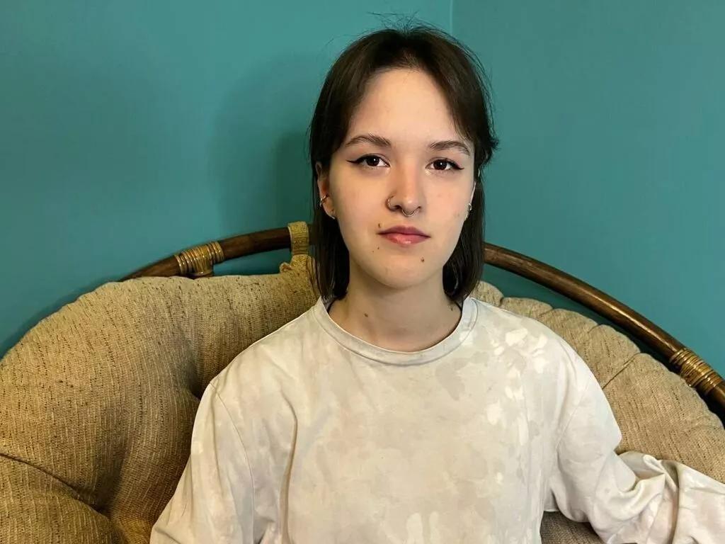EvaMillier on LiveJasmin