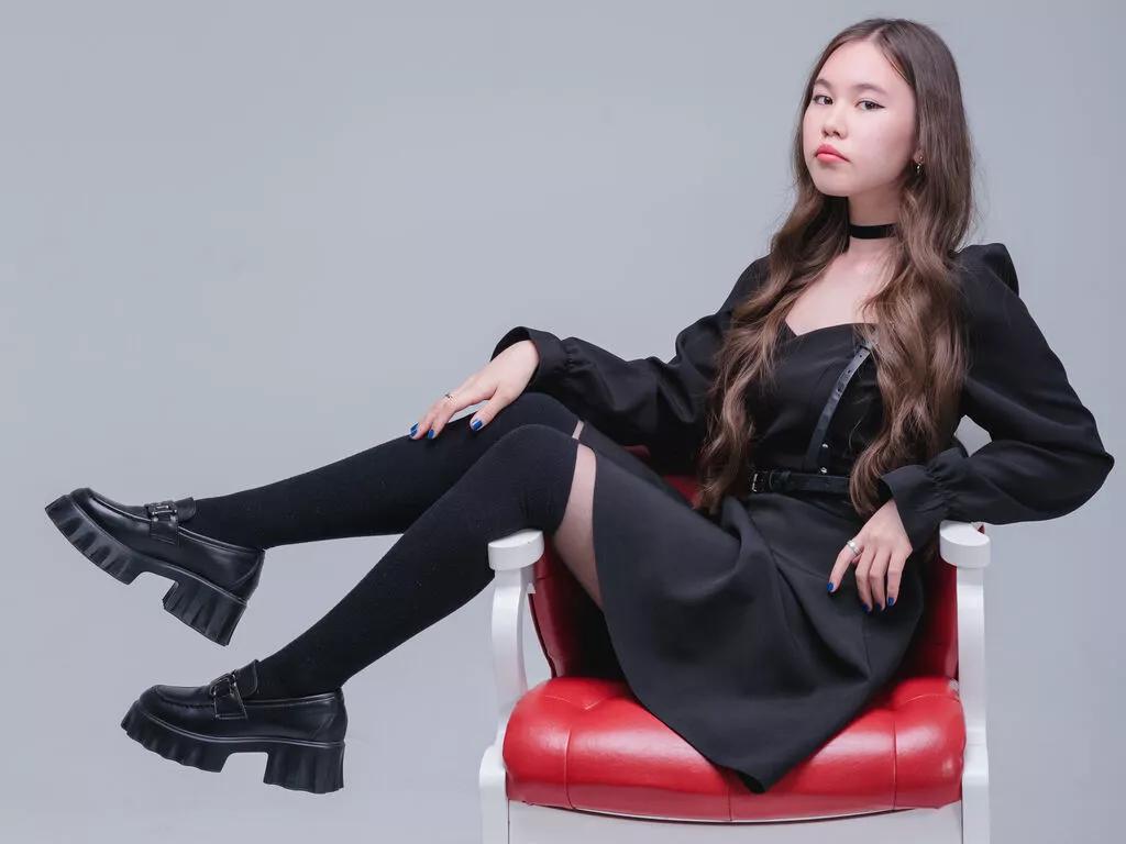 JoanGoldsmith from LiveJasmin