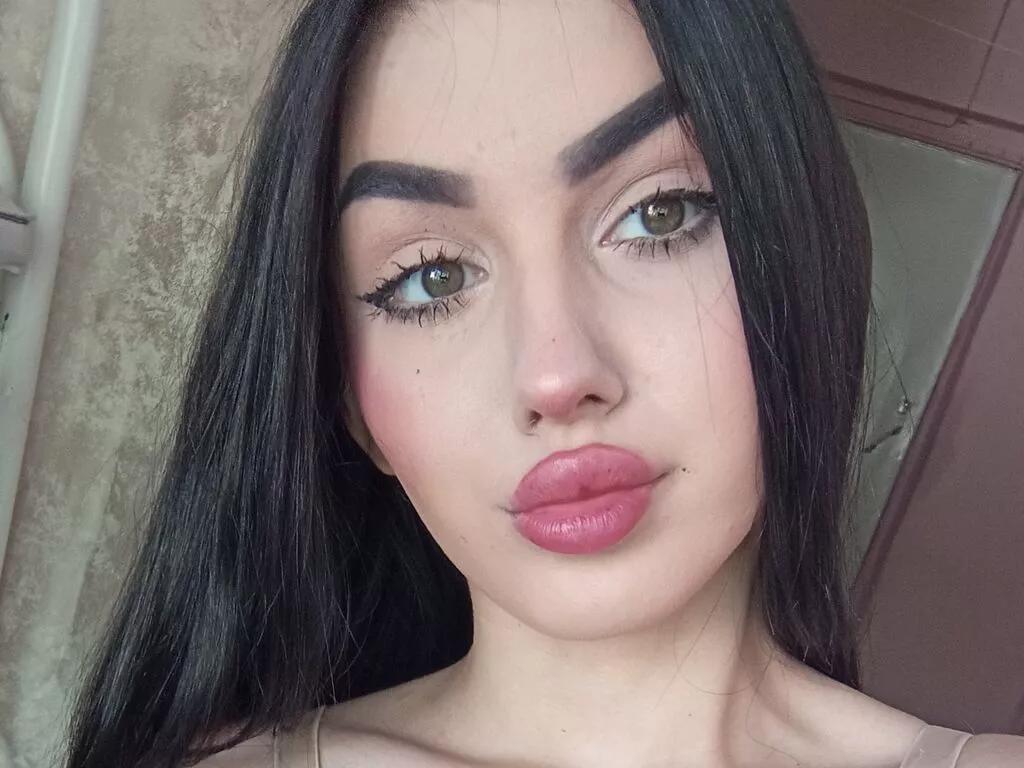KamilaBell from LiveJasmin