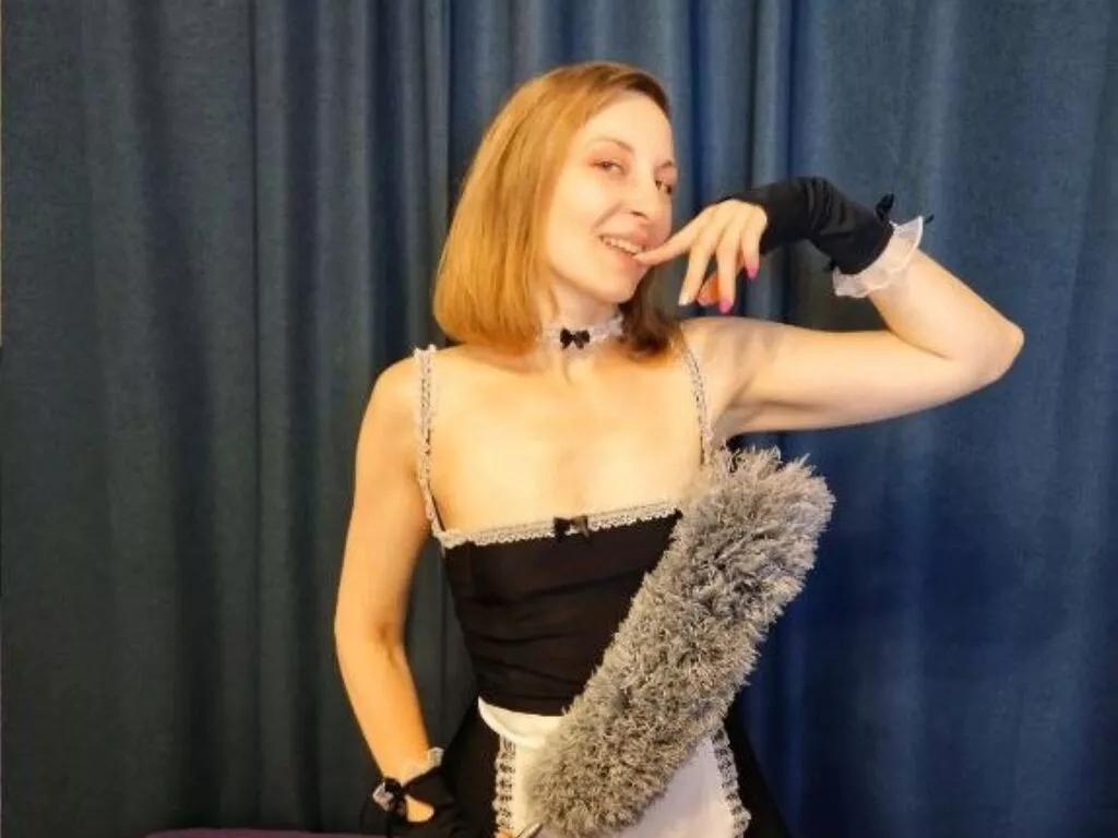 KatherineLaveau from LiveJasmin