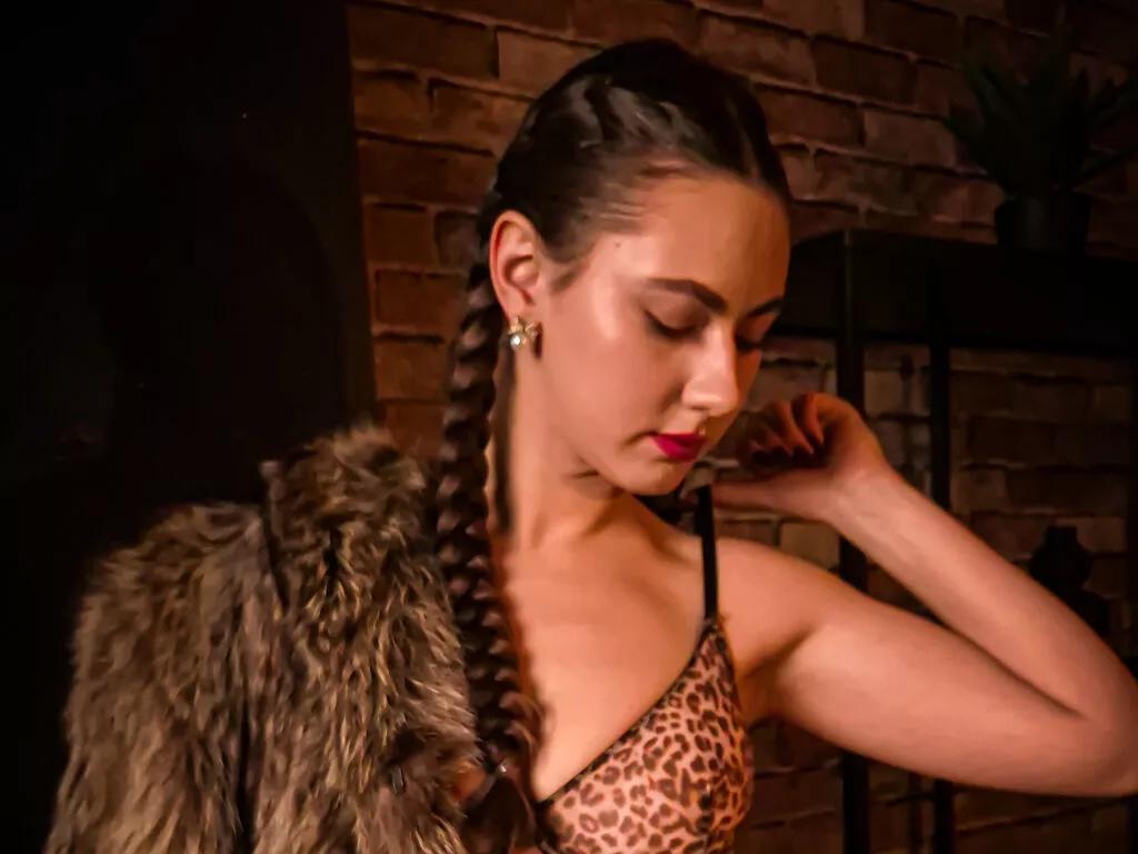 MuseSolis from LiveJasmin