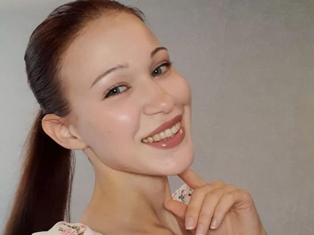 MyriamBlasengame from LiveJasmin