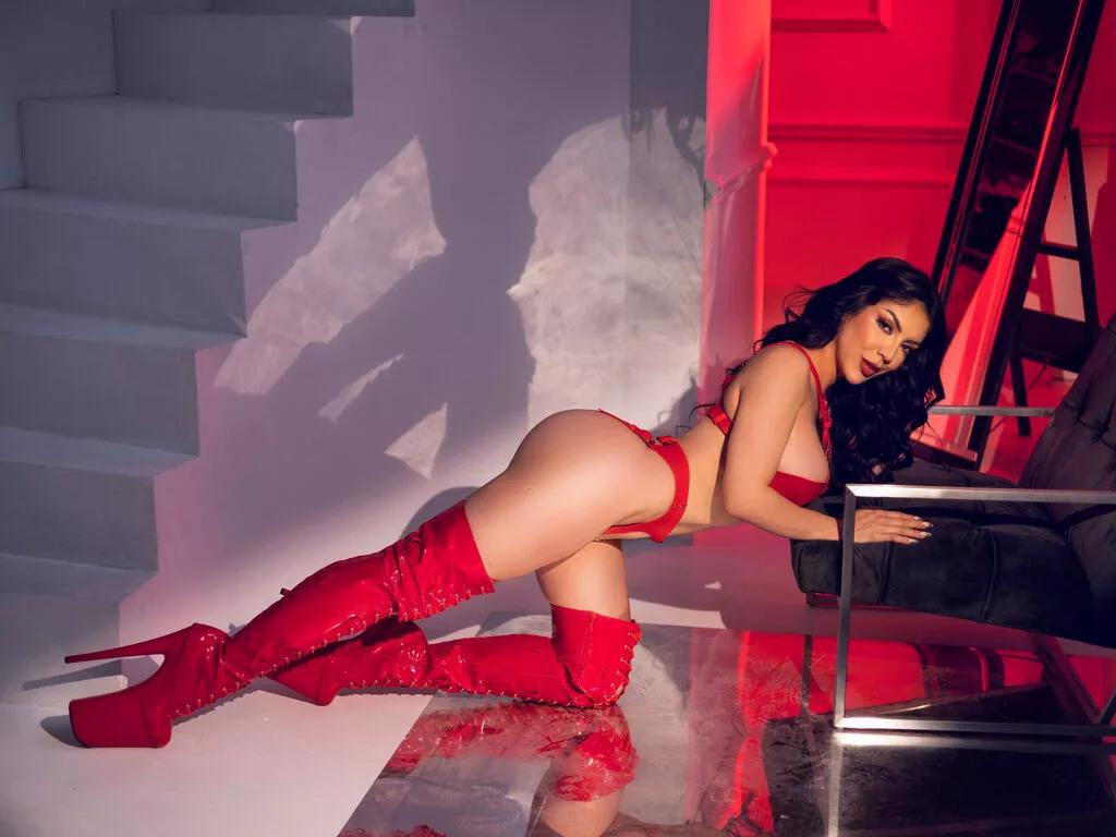 NicolleBennett on LiveJasmin