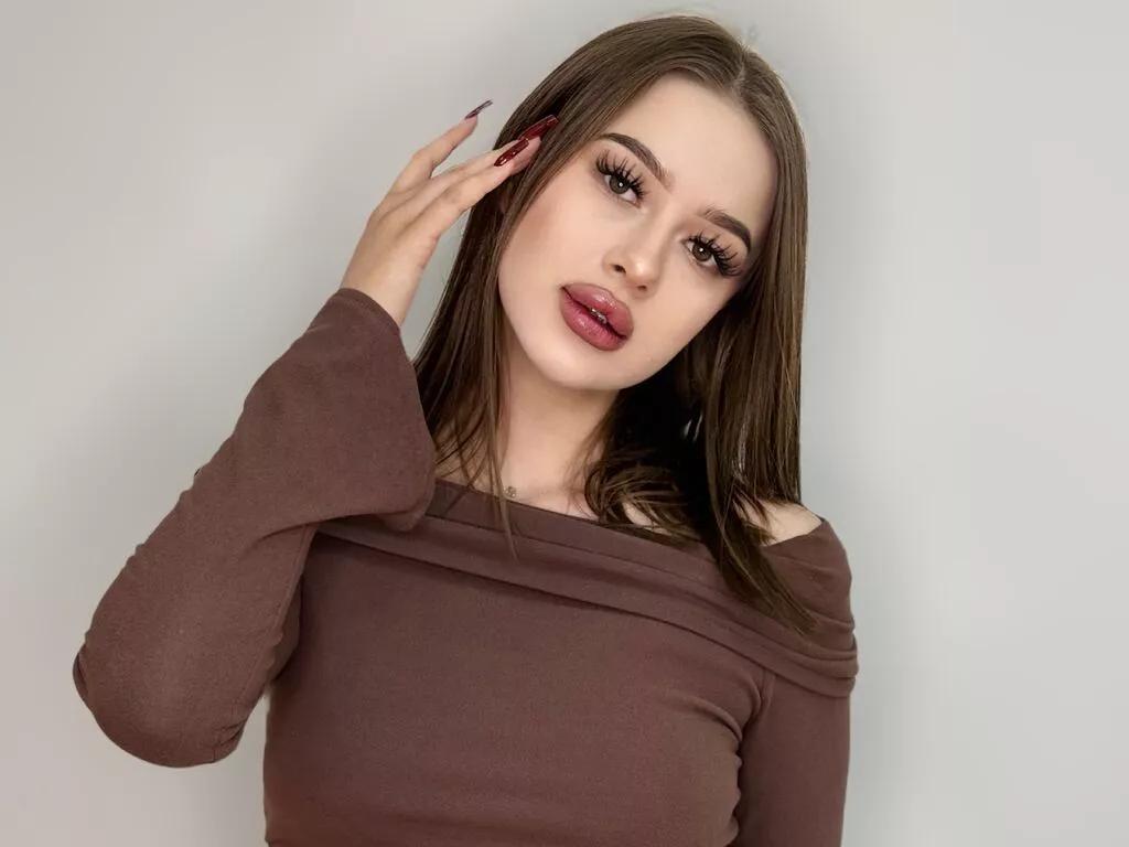 OliviaRufi from LiveJasmin