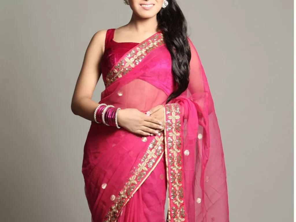 PriyaArmani from LiveJasmin