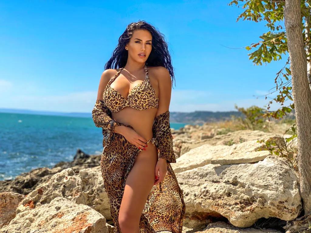 ReynaKarla on LiveJasmin