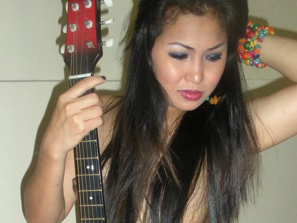 ShekinahPilipina from LiveJasmin