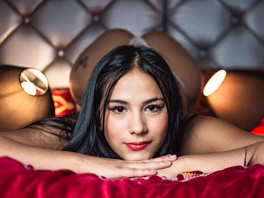 SophiaAmos from LiveJasmin