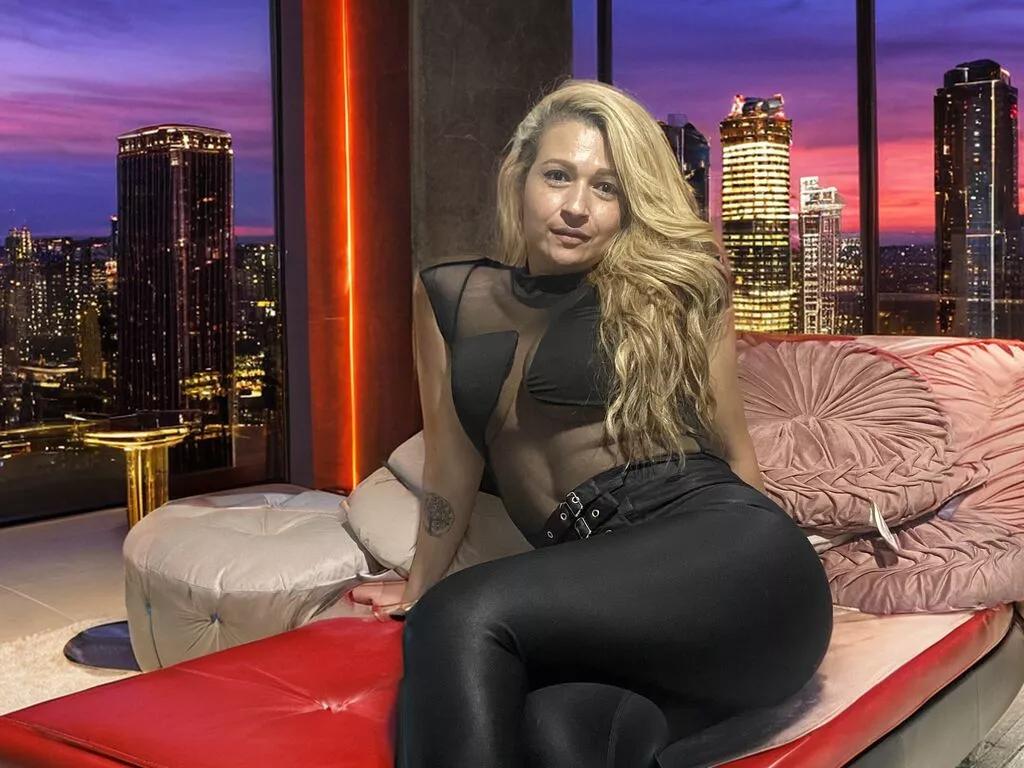 TaleiaStar from LiveJasmin