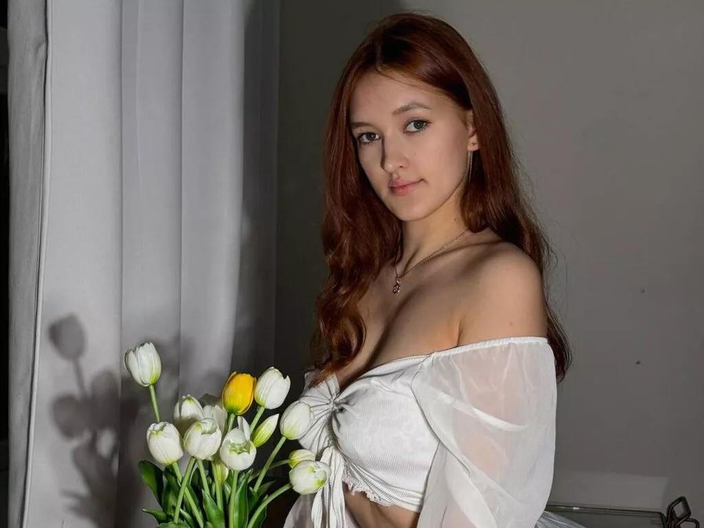 VeronaGee from LiveJasmin