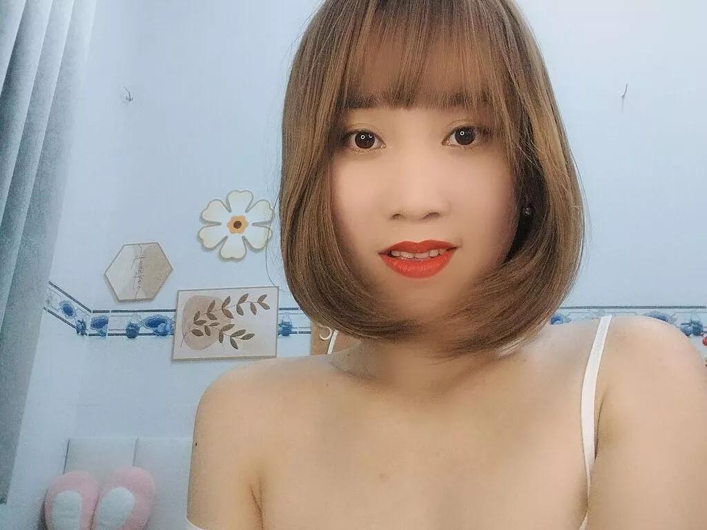 YannaWillson from LiveJasmin