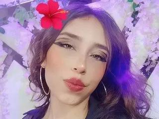 AlmaWescott_18 from Streamate