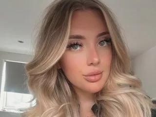 BabyDollN from Streamate