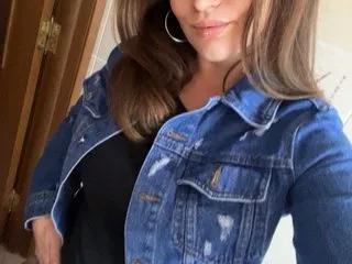 BettyGirlKiss from Streamate